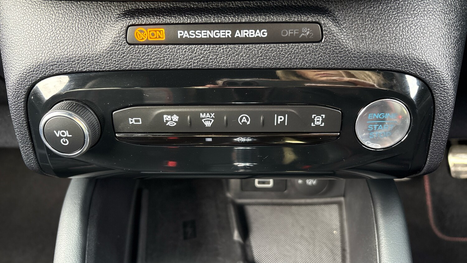 Used Ford Kuga 2025 for sale - 76366871: Photo 37