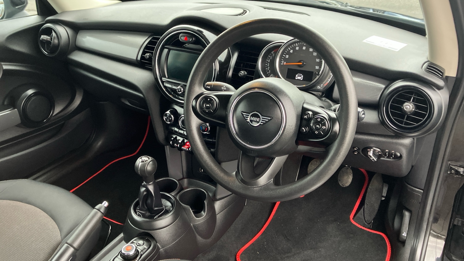 Used MINI Hatch 2020 for sale - 76748859: Photo 11