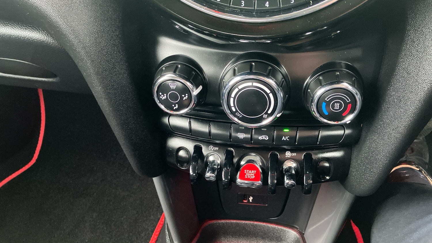 Used MINI Hatch 2020 for sale - 76748859: Photo 35