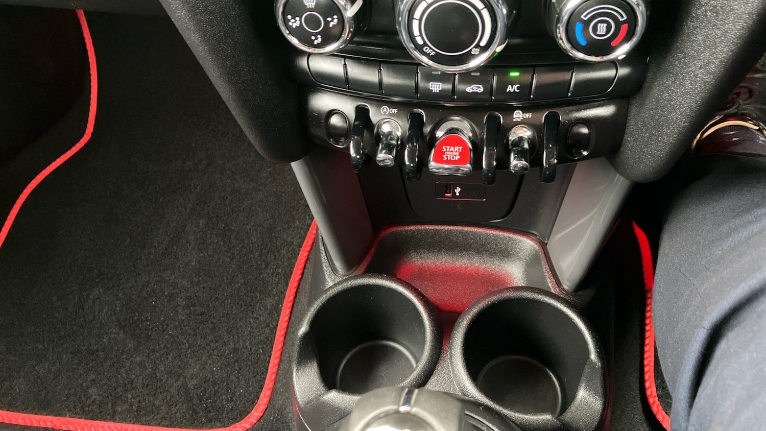 Used MINI Hatch 2020 for sale - 76748859: Photo 36