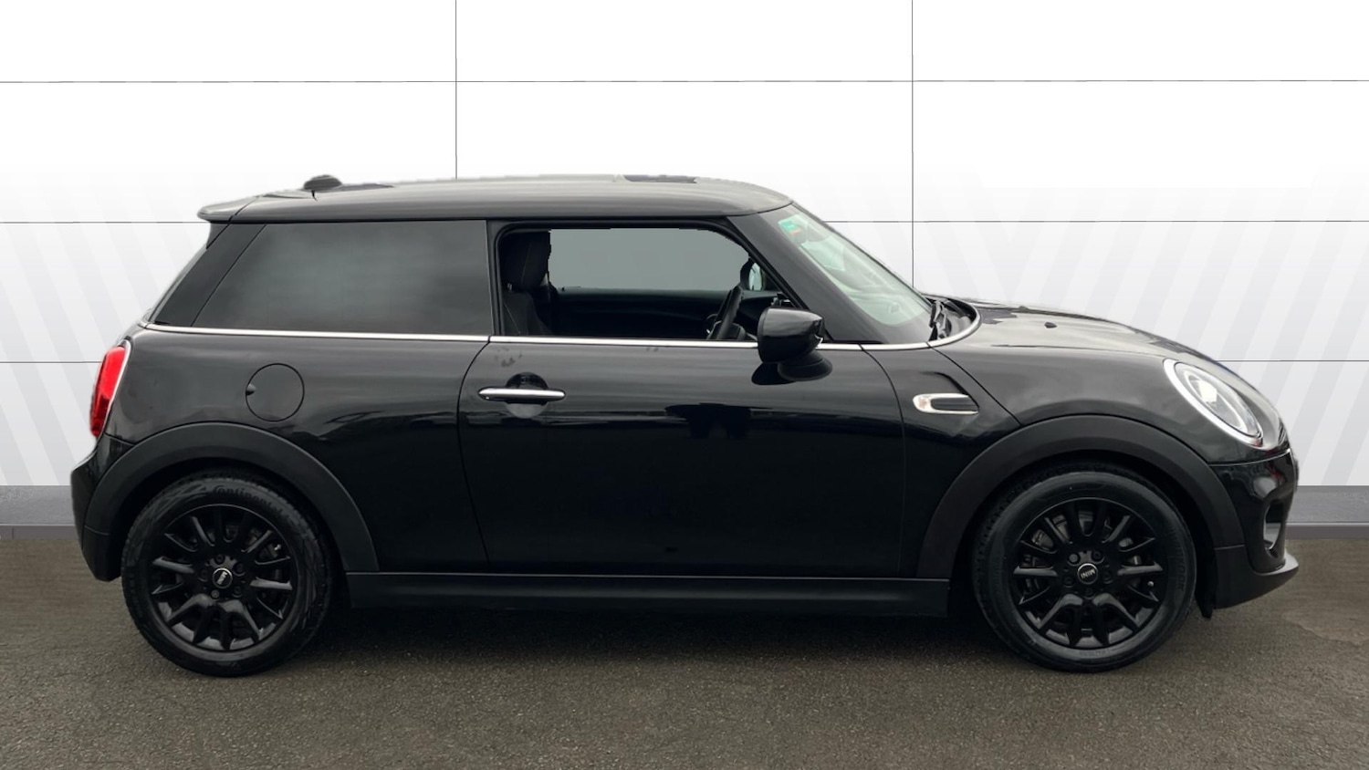 Used MINI Hatch 2020 for sale - 76748859: Photo 5