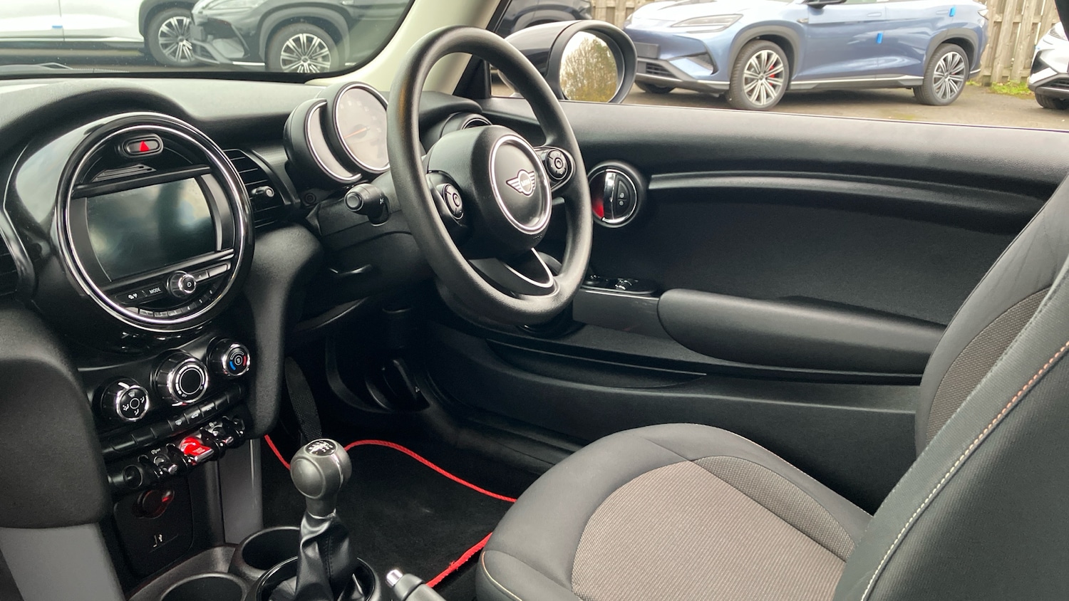 Used MINI Hatch 2020 for sale - 76748859: Photo 9