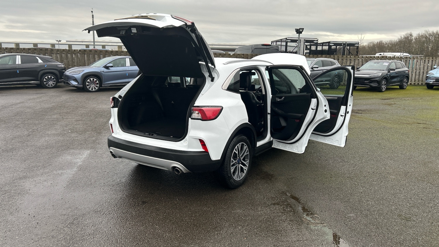 Used Ford Kuga 2021 for sale - 76922340: Photo 47