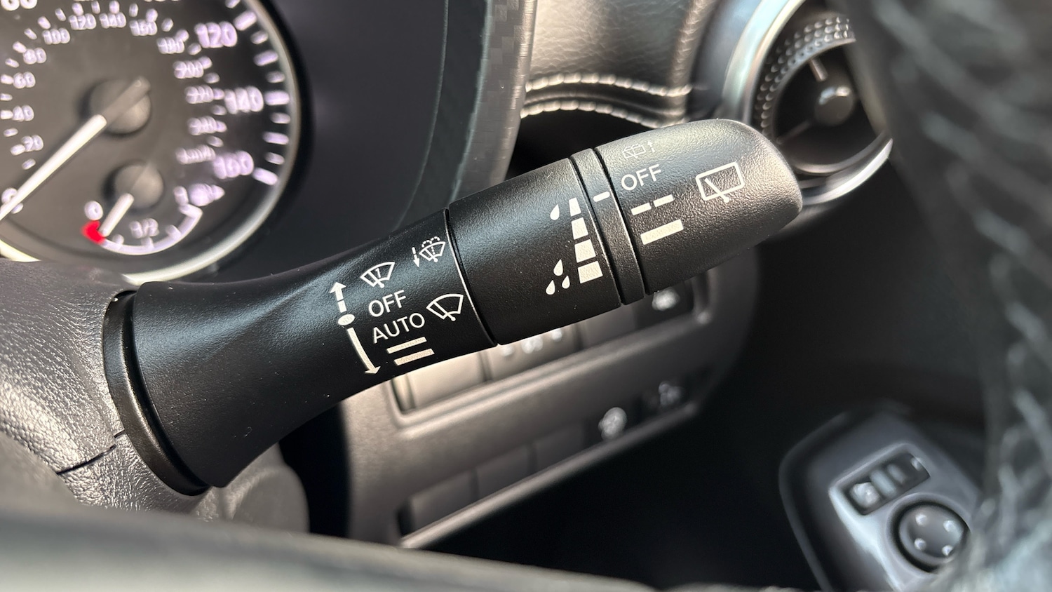 Used Nissan Juke 2024 for sale - 76444472: Photo 23