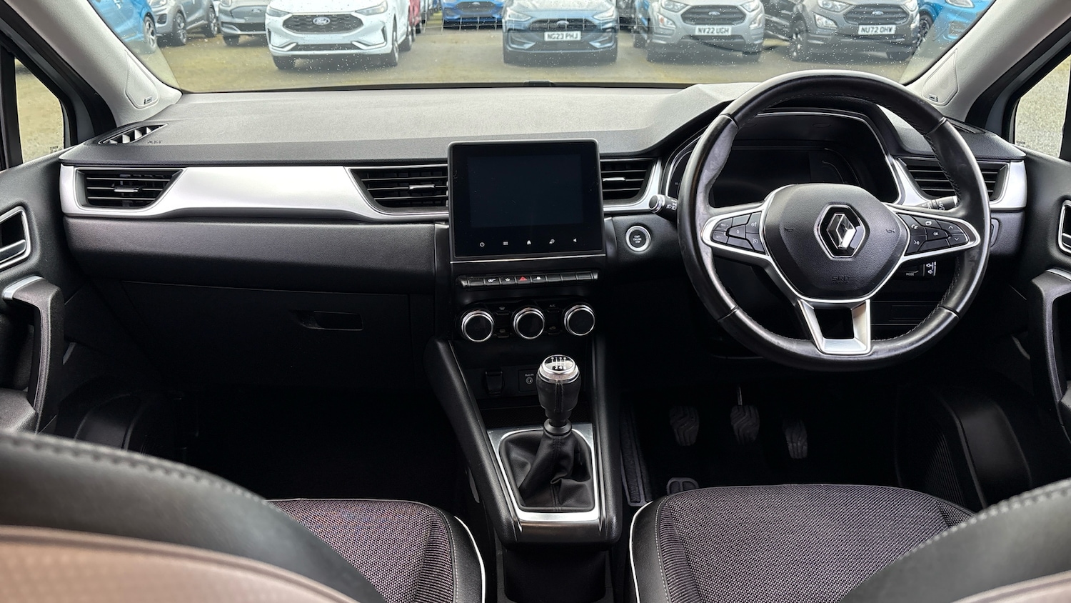 Used Renault Captur 2020 for sale - 76363230: Photo 10