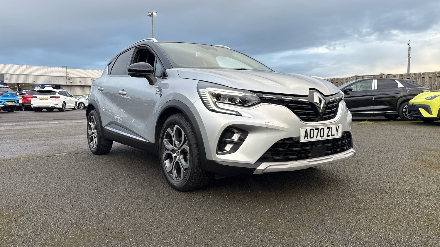 Used Renault Captur 2020 for sale - 76363230: Photo 21