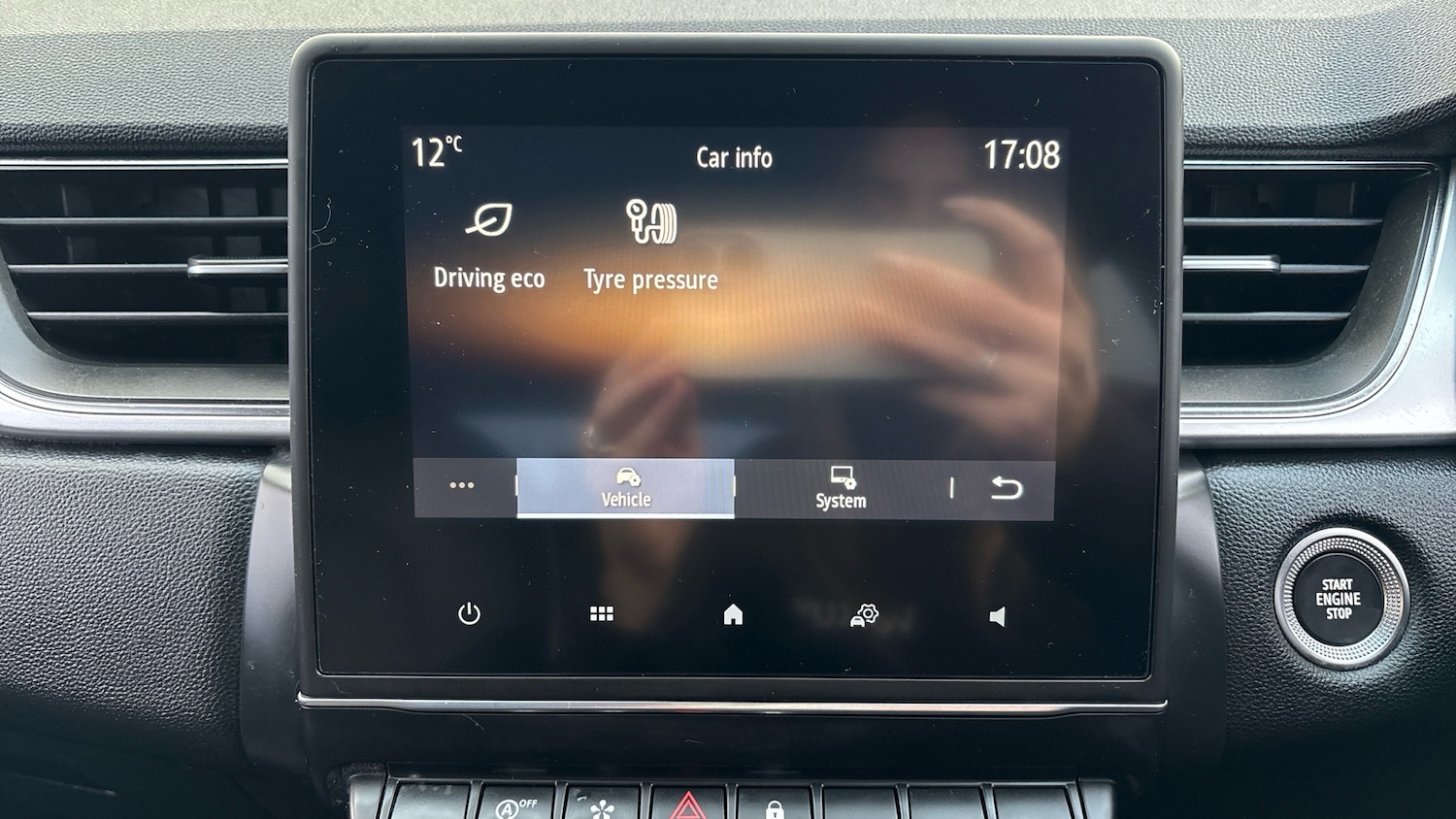 Used Renault Captur 2020 for sale - 76363230: Photo 38