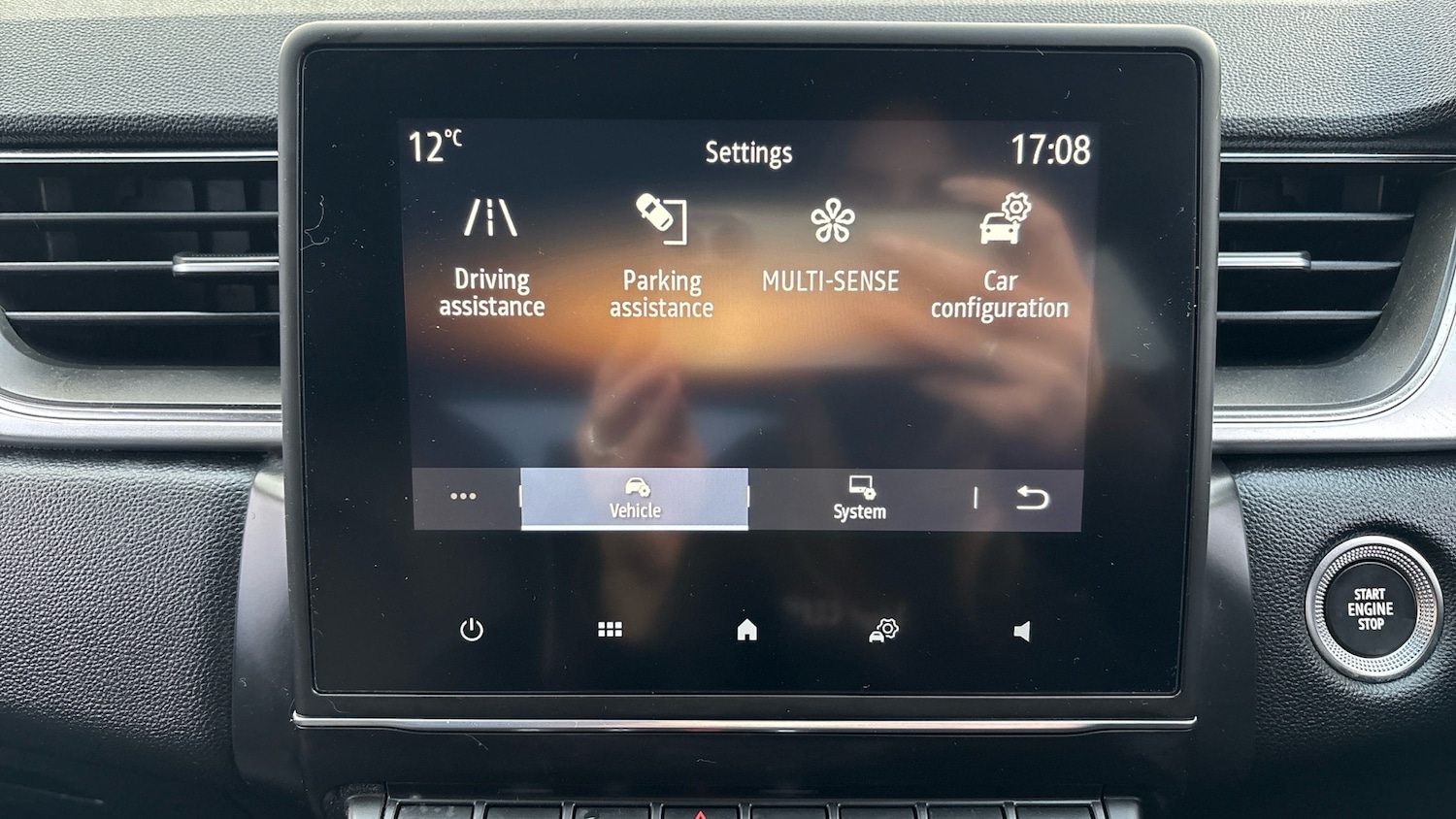 Used Renault Captur 2020 for sale - 76363230: Photo 40