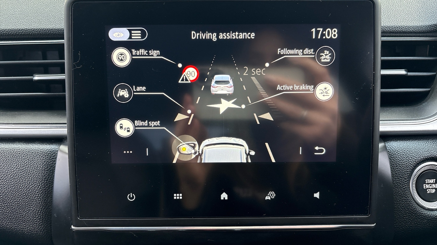 Used Renault Captur 2020 for sale - 76363230: Photo 41