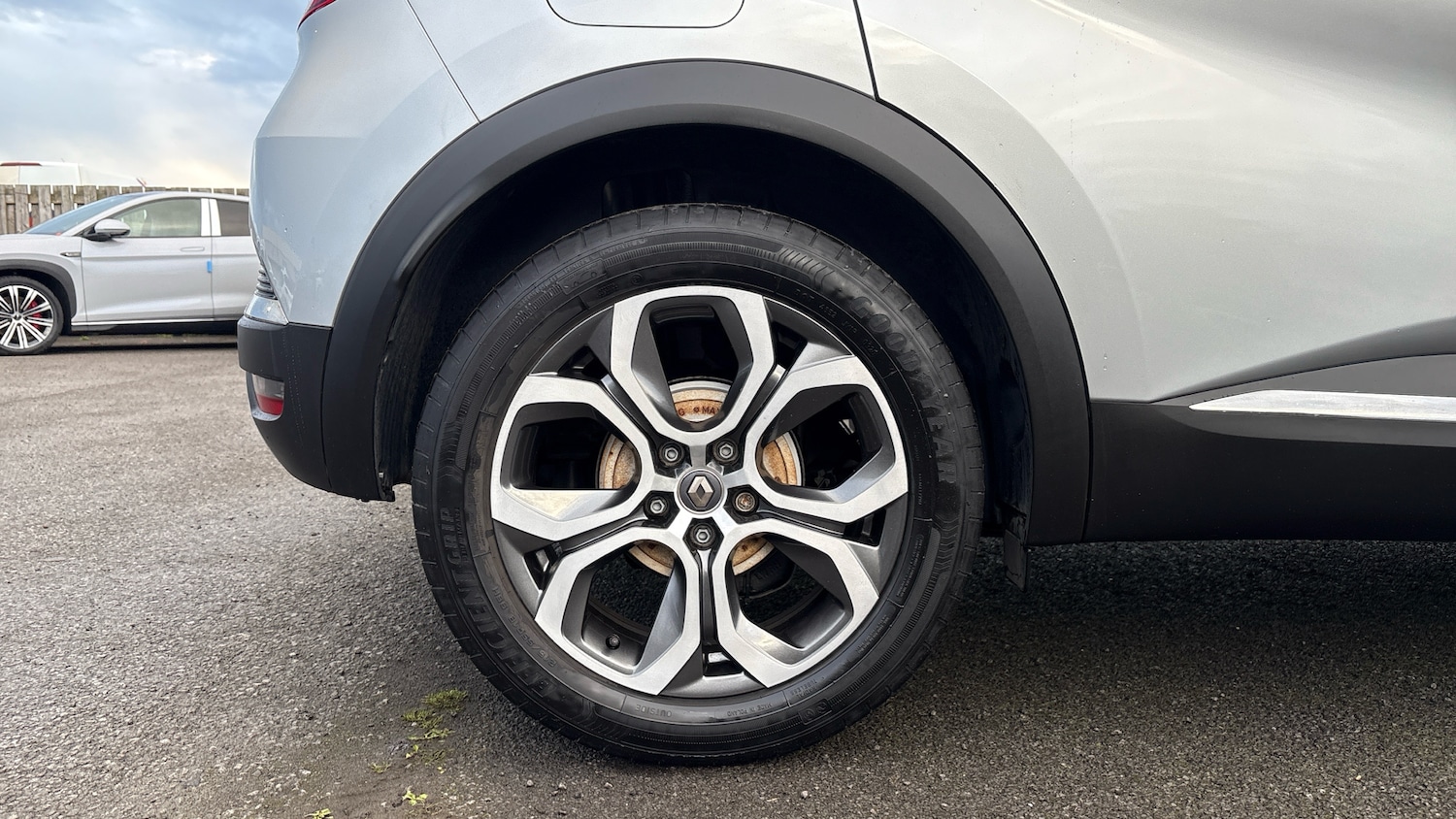 Used Renault Captur 2020 for sale - 76363230: Photo 7