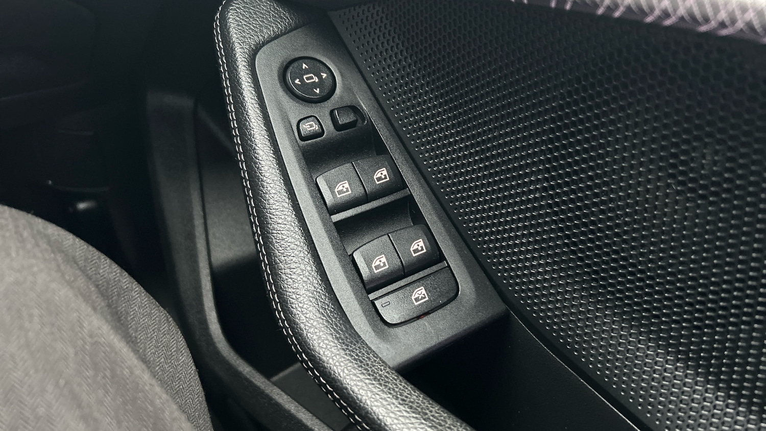 Used BMW 1 Series 2020 for sale - 76958430: Photo 28