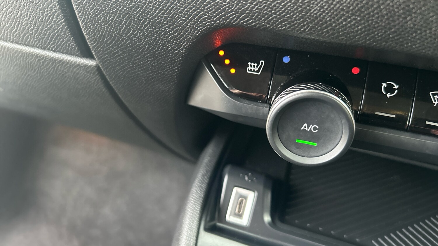 Used Citroen C4 2024 for sale - 77590247: Photo 29