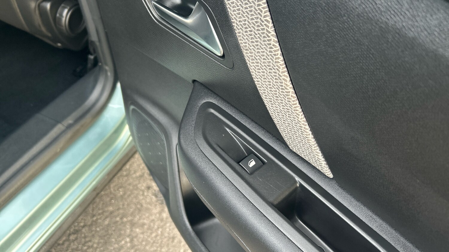 Used Citroen C4 2024 for sale - 77590247: Photo 34