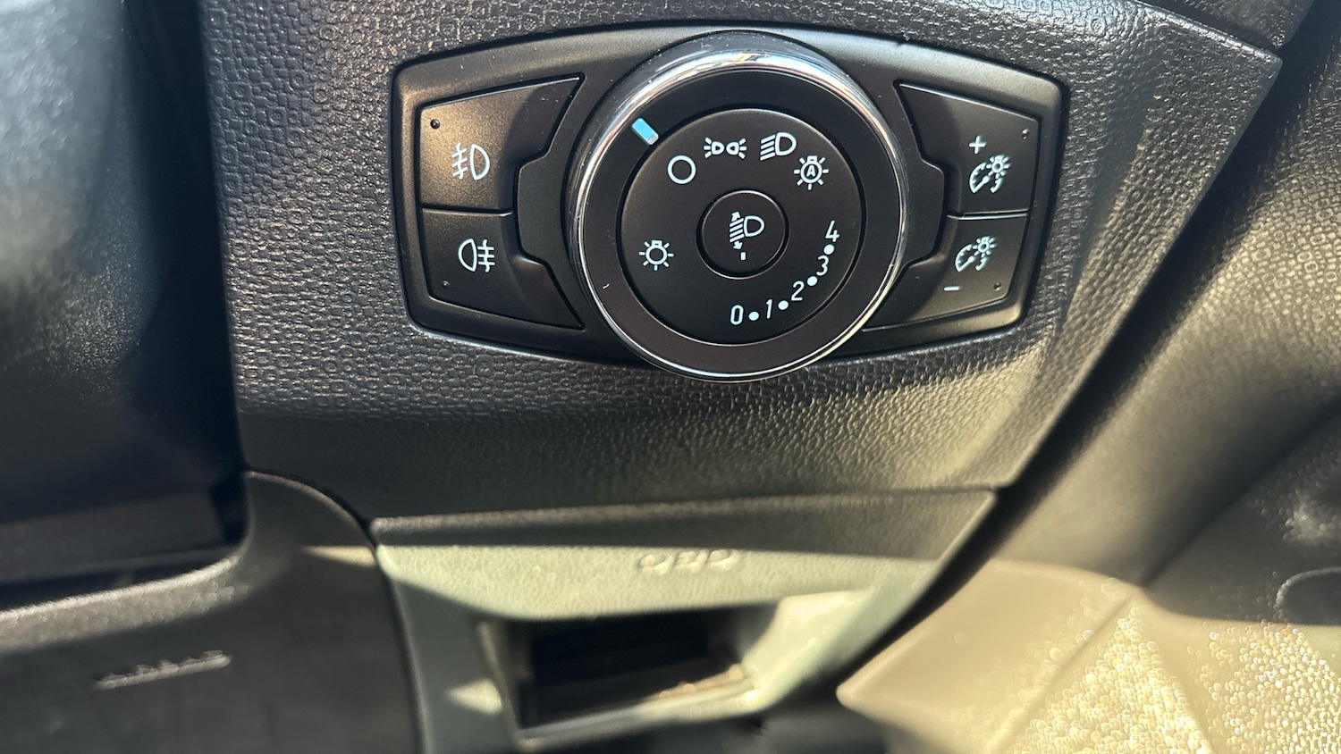 Used Ford Ecosport 2020 for sale - 77206899: Photo 28