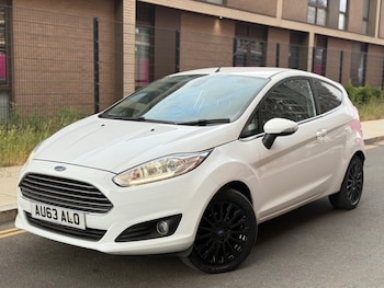 Used Ford Fiesta 2013 for sale - 75643042: Photo