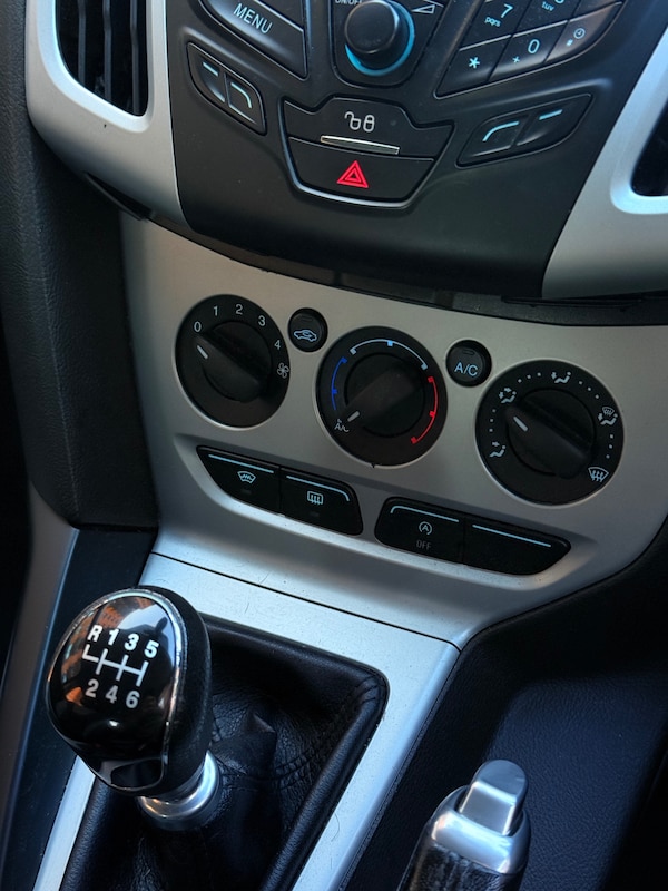 Used Ford Focus 2013 for sale - 76245044: Photo 16