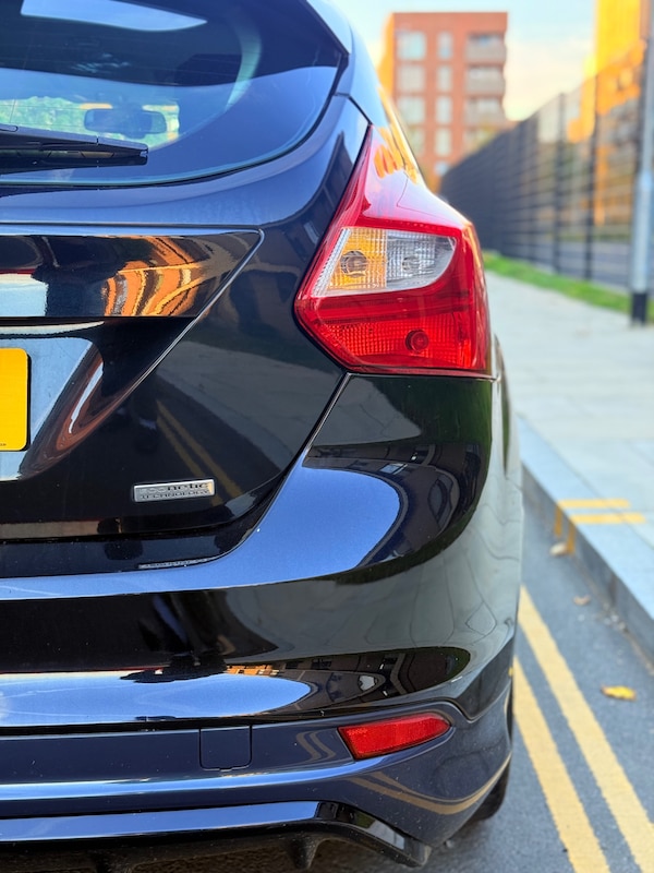Used Ford Focus 2013 for sale - 76245044: Photo 9