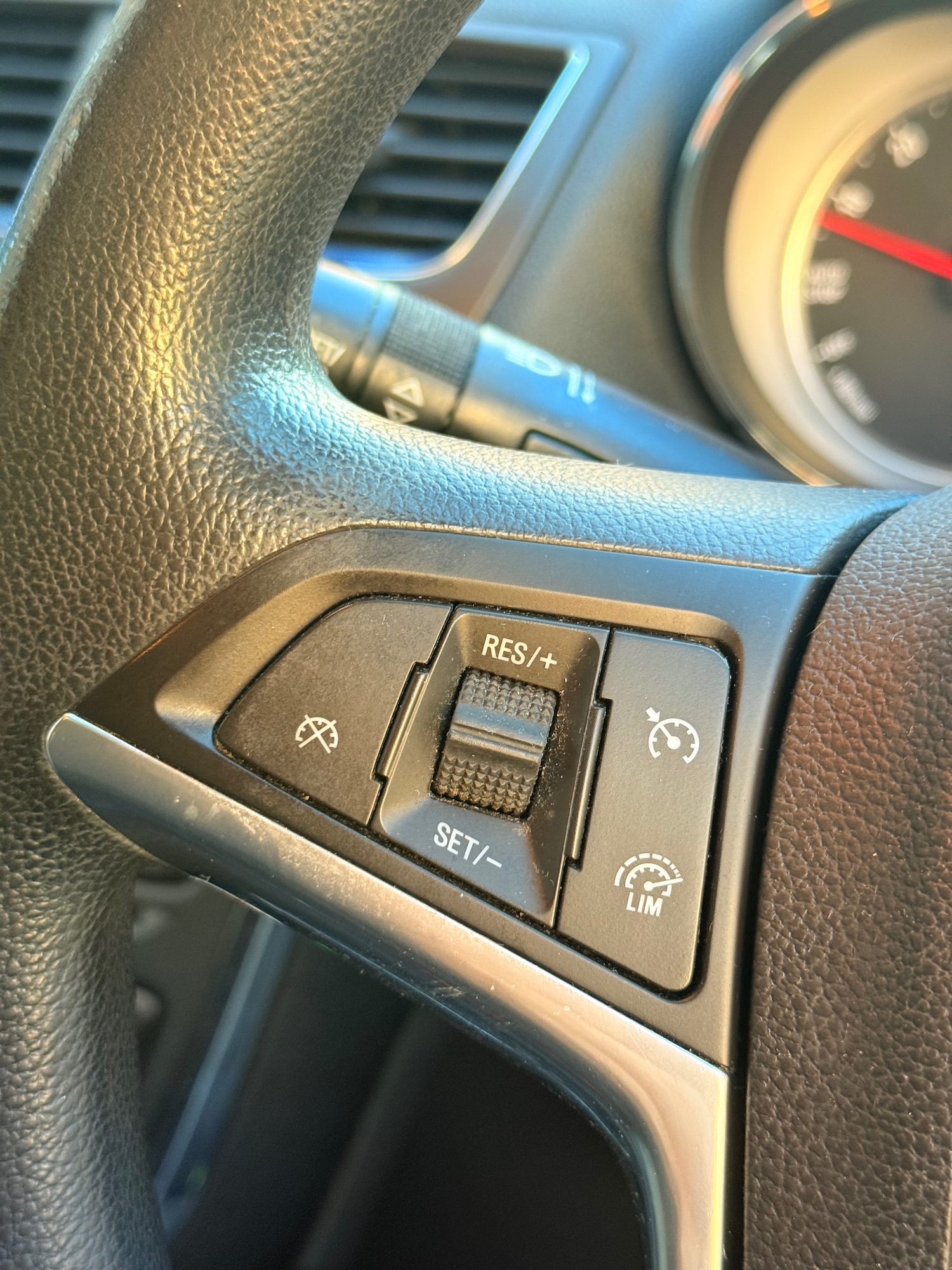 Used Vauxhall Mokka 2013 for sale - 76520968: Photo 16