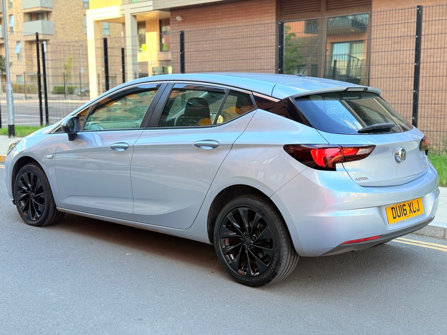 Used Vauxhall Astra 2016 for sale - 76045615: Photo 5