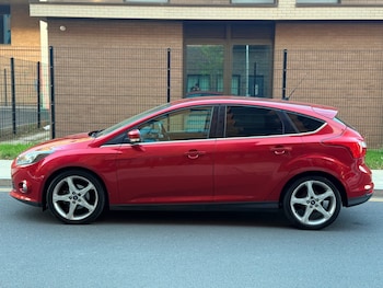 Used Ford Focus 2012 for sale - 76093868: Photo 4