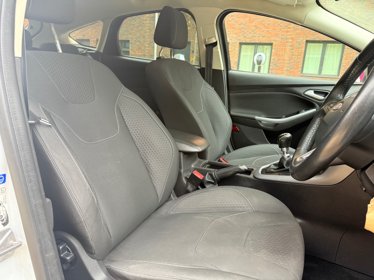 Used Ford Focus 2015 for sale - 76312538: Photo 10