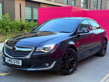 Vauxhall - Insignia