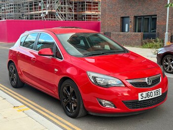 Used Vauxhall Astra 2010 for sale - 75640995: Photo