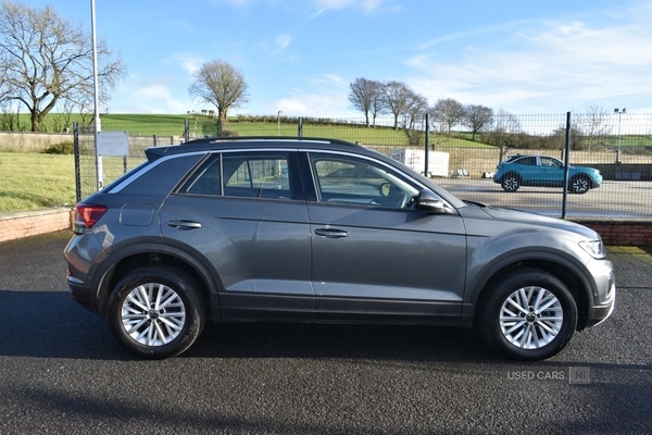 Used Volkswagen T-Roc 2022 for sale - 77560155: Photo 8