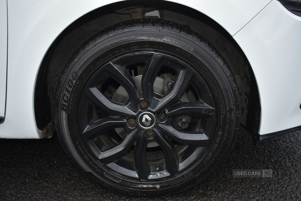 Used Renault Clio 2019 for sale - 76899774: Photo 10