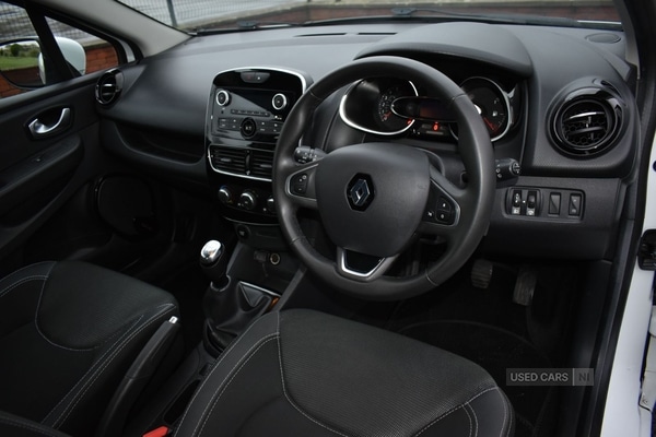 Used Renault Clio 2019 for sale - 76899774: Photo 11
