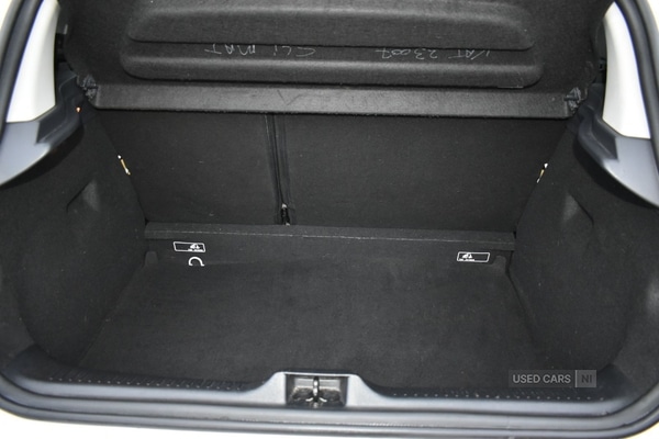 Used Renault Clio 2019 for sale - 76899774: Photo 15