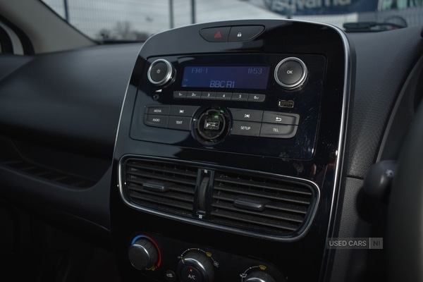 Used Renault Clio 2019 for sale - 76899774: Photo 23