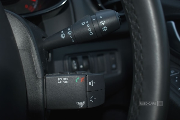 Used Renault Clio 2019 for sale - 76899774: Photo 24