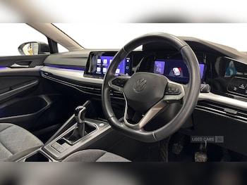 Used Volkswagen Golf 2023 for sale - 77634319: Photo