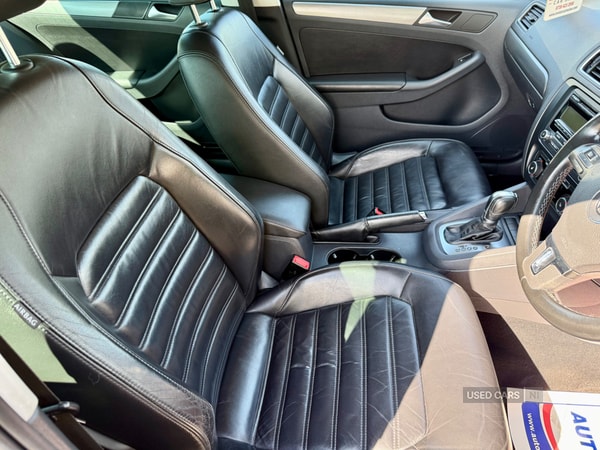 Used Volkswagen Jetta 2012 for sale - 74546975: Photo 11