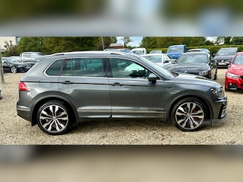 Used Volkswagen Tiguan 2017 for sale - 76061247: Photo