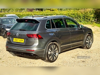 Used Volkswagen Tiguan 2017 for sale - 76061247: Photo
