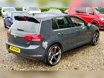 Used Volkswagen Golf 2014 for sale - 78966432: Photo