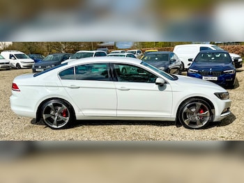 Used Volkswagen Passat 2016 for sale - 78335843: Photo