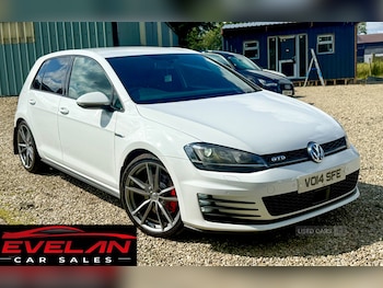 Used Volkswagen Golf 2014 for sale - 75508900: Photo