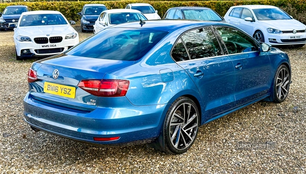 Used Volkswagen Jetta 2016 for sale - 76371965: Photo 4