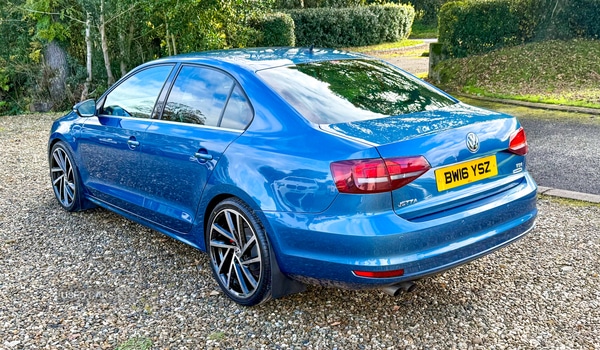 Used Volkswagen Jetta 2016 for sale - 76371965: Photo 6