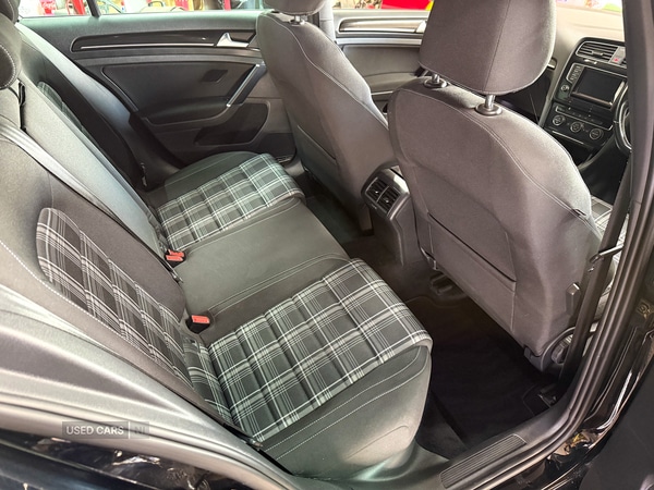 Used Volkswagen Golf 2014 for sale - 76702758: Photo 11