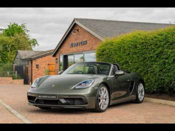2023 (73) - 4.0 GTS 2dr
