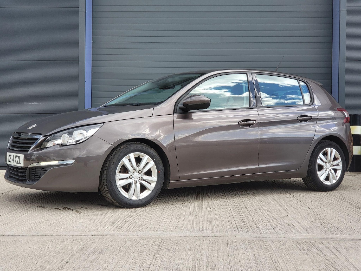 Used Peugeot 308 2014 for sale - 78058599: Photo 2
