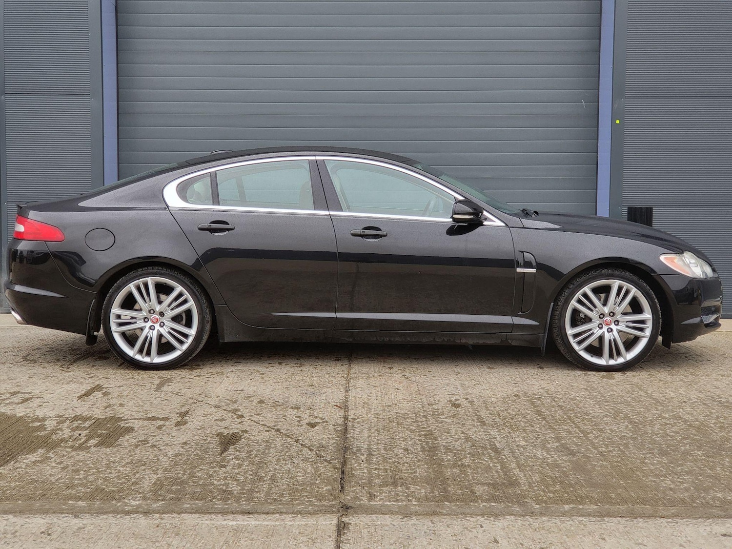 Used Jaguar XF 2009 for sale - 77425940: Photo 12