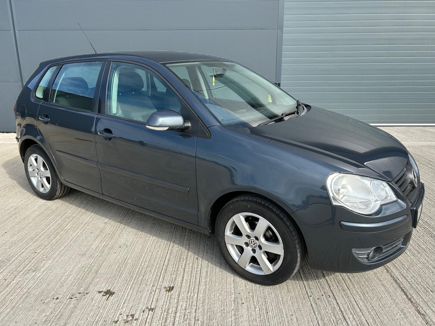 Used Volkswagen Polo for sale - 78136257: Photo 1