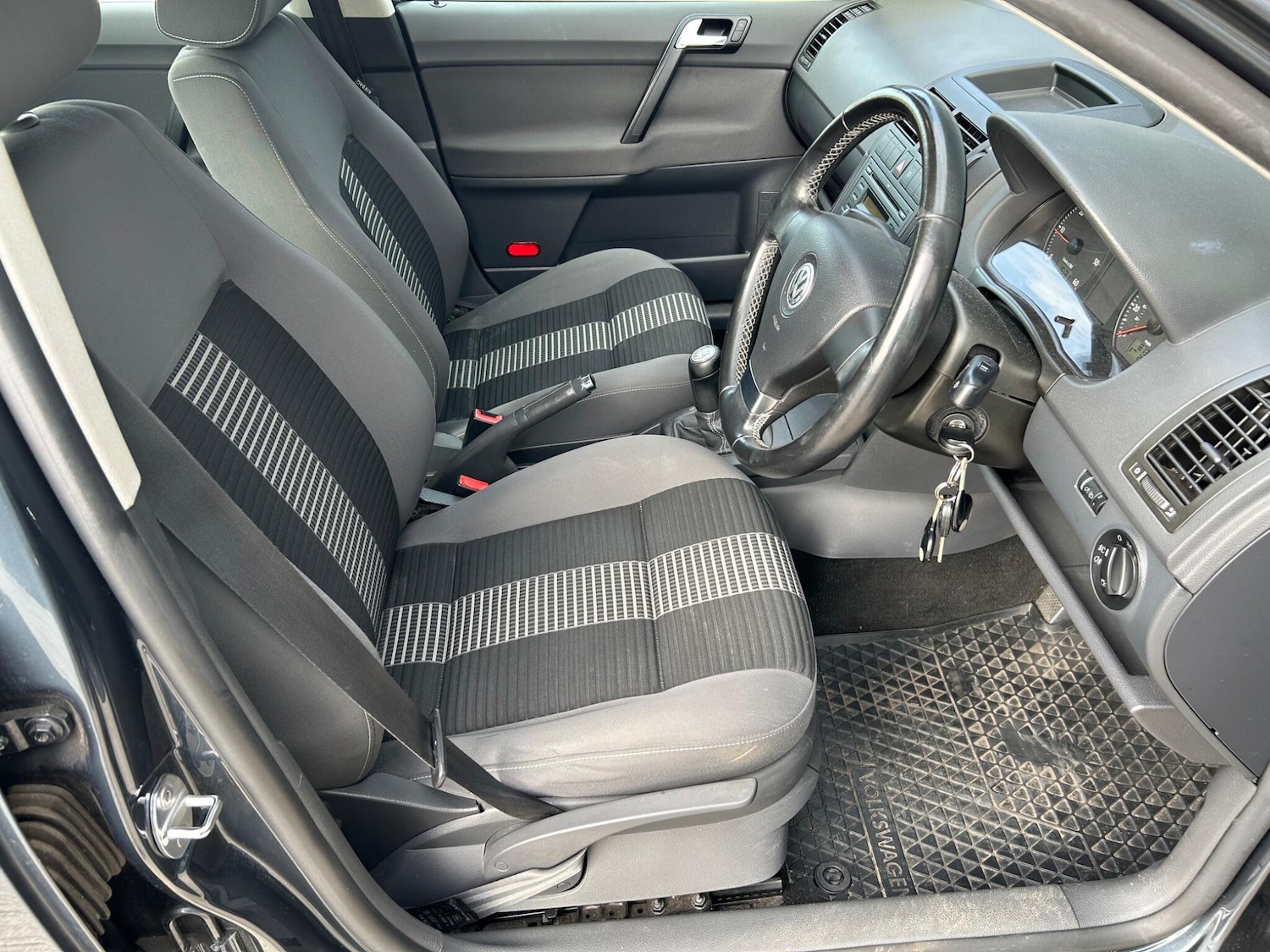 Used Volkswagen Polo for sale - 78136257: Photo 12