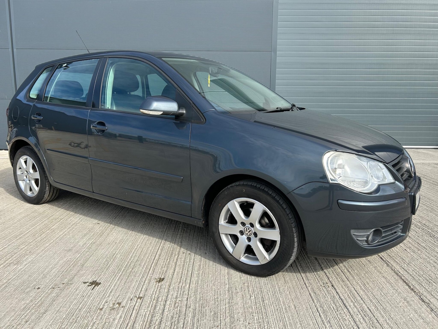 Used Volkswagen Polo for sale - 78136257: Photo 2
