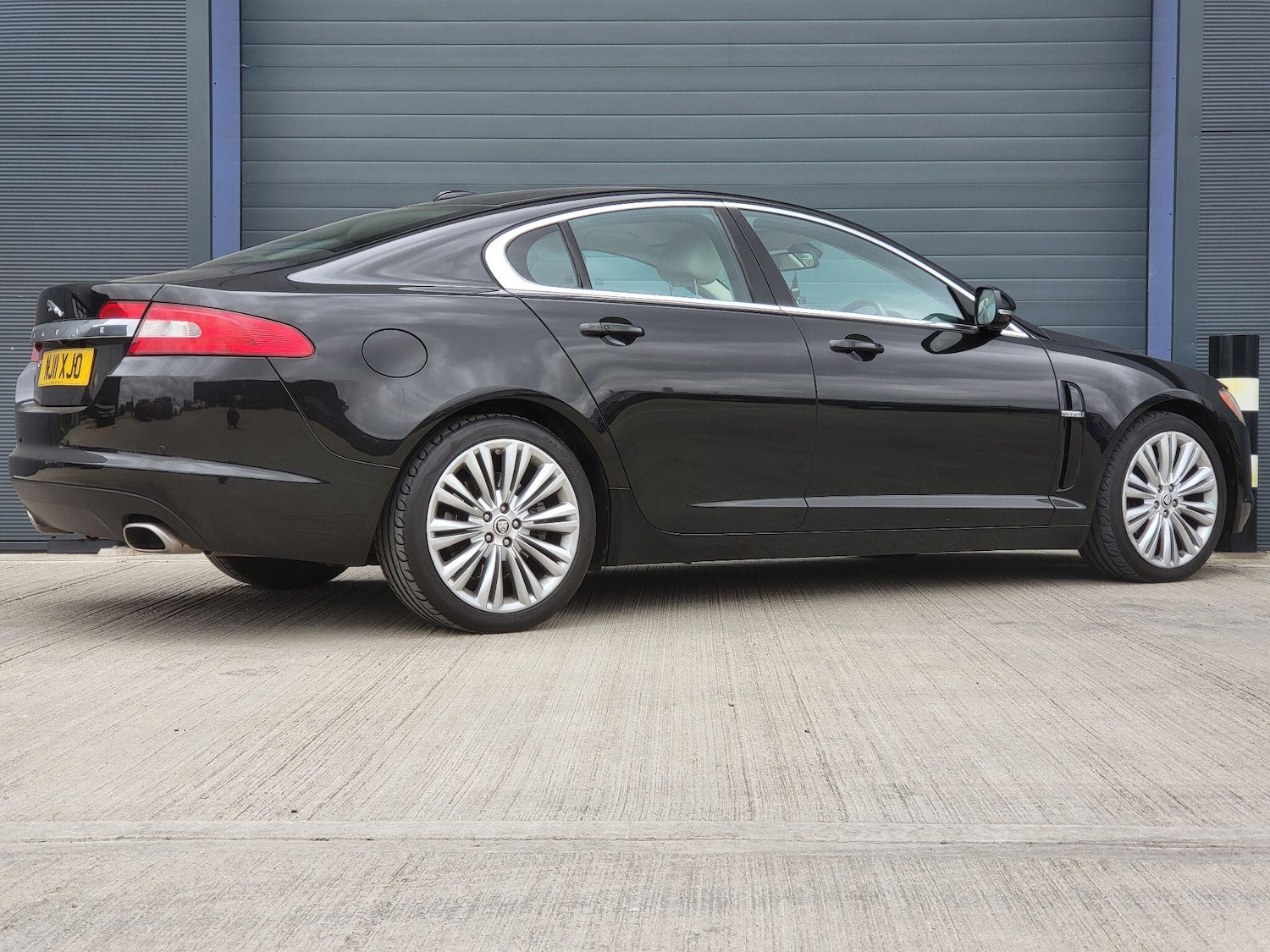 Used Jaguar XF 2011 for sale - 78006952: Photo 9